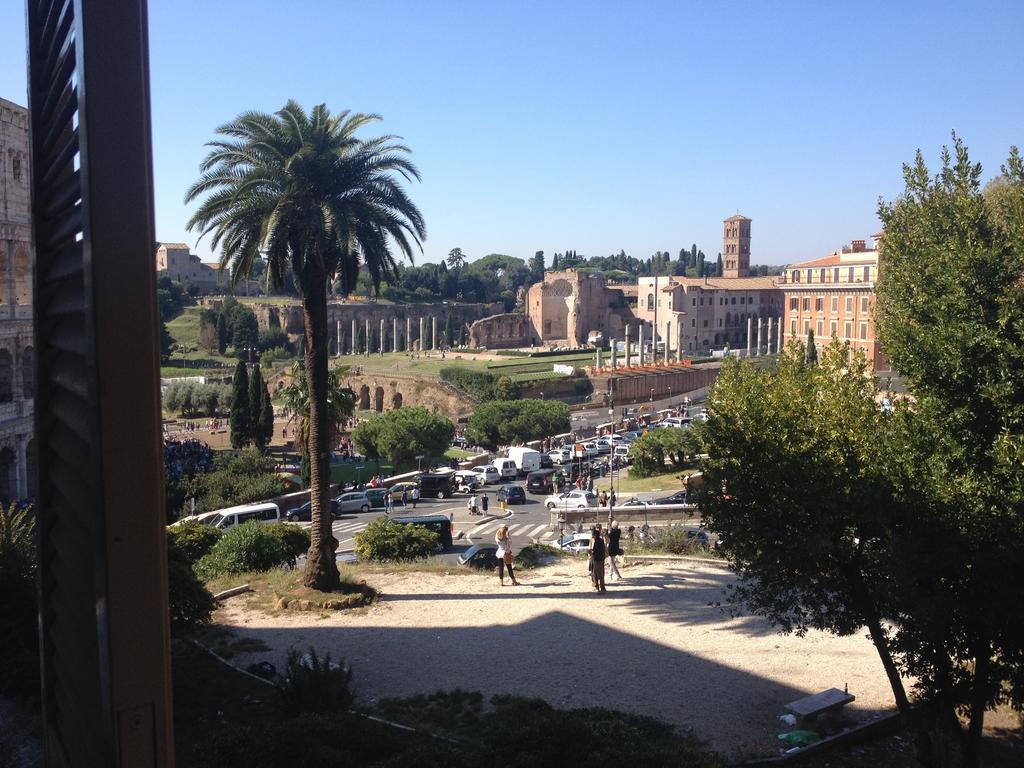 Romance Al Colosseo Ruang foto